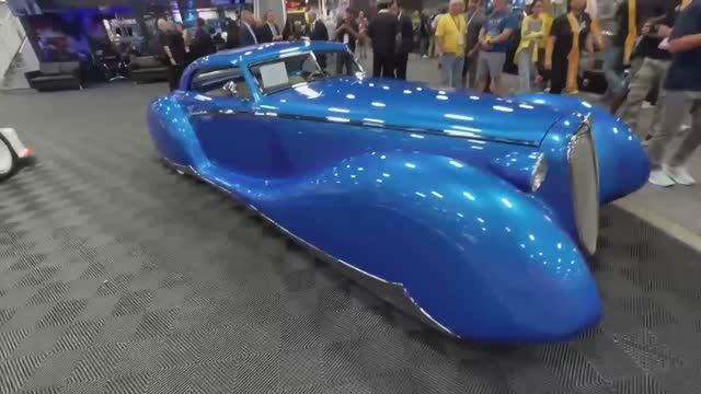 Безумные автомобили на выставке "Sema Show"  2025