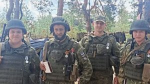 Не стесняйтесь наград мужики. Голубые береты.