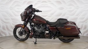 Harley-Davidson CVO Street Glide vin 5HD1PX657RS951963