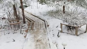 продолжаю укладывать плитку