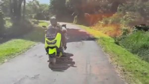 Беженец🇮🇩Бали. СИМ-КАРТА. ПРОБЛЕМА С БОЛГАРСКОЙ КУПЮРОЙ. МОДНЫЙ СКУТЕР НЕ КОННЕКТИТСЯ К ТЕЛЕФОНУ.