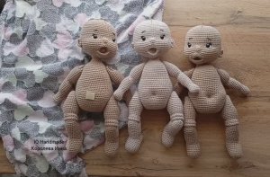 Вязаные пупсы ростом 40 см
