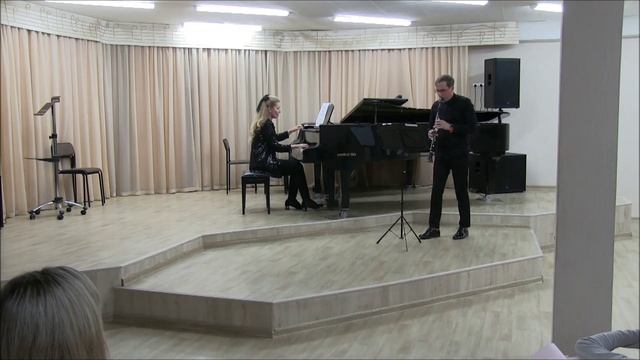 А. Пьяццолло. Аргентинское танго. Исп. Ксения Ларионова - Илья Коптев смотреть онлайн