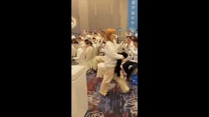 Honor показала первый смартфон с робокамерой