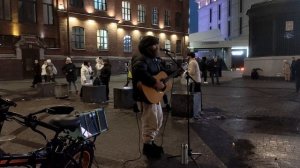 Уличный Музыкант У Московского Вокзала