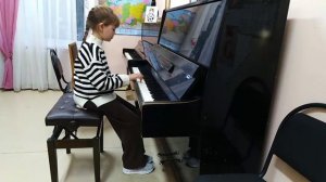 Андреева Ксения 10 лет. Французская народная песня «Большой олень» (переложение С.Ляховицкой)