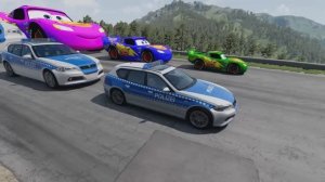 Полицейская машина против гигантской ловушки на горе и спиннера - BeamNG.drive