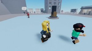 ТАНЦЫ В РОБЛОКСЕ