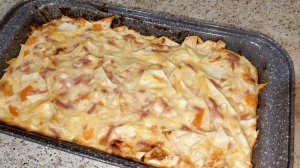 Запеканка с лавашом и помидорами.