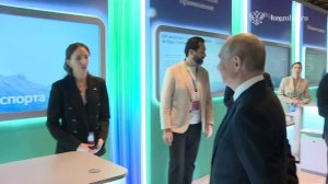 Президент осмотрел выставку достижений российских компаний в сфере ИИ, 19 ноября 2025 года