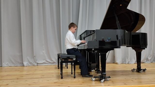 Томашевский Михаил Л.Шитте Этюд, соч 68 № 6 смотреть онлайн