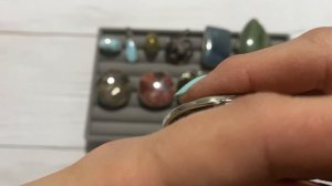 Натуральные камни в нейзильбере.