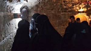 Монахини из всех монастырей приезжают в Лод на могилу святого Георгия