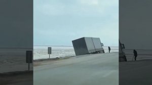 Видео от HackAvto – Лайфхаки и фишки для авто