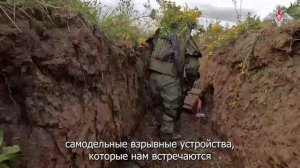 Саперы России и КНДР вместе очищают Курскую землю