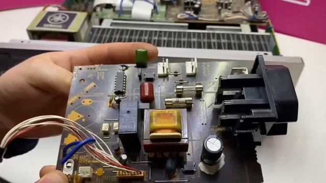 Ресивер Yamaha 459 не включается | Ремонт оудиоресиверов в СПб смотреть онлайн