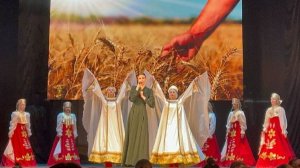 КОНЦЕРТ "ВО ИМЯ МИРА". ДАНА СМОЛЯКОВА & АНТ "ЛЕБЁДУШКИ".