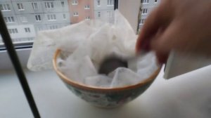 Затеняем окна от солнца, тюлью на картофельный клейстер 😉