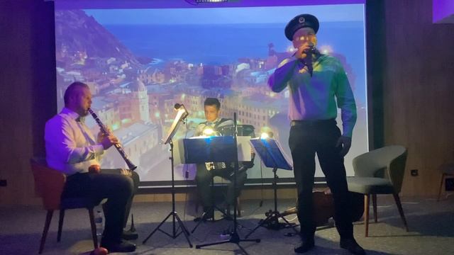 Трио "Ощущения" Trio Sensations Жан Татлян Jan Tatlyan Фонари Street-lamps Уличные фонари С.Чечеткин смотреть онлайн