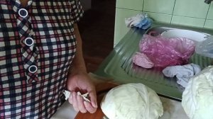 Квашу капусту, солю сальцо.😁