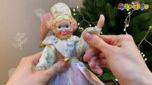 331059 Фигура декоративная Эльф в нарядном костюме с подвижными руками и ногами разноцветный 33см