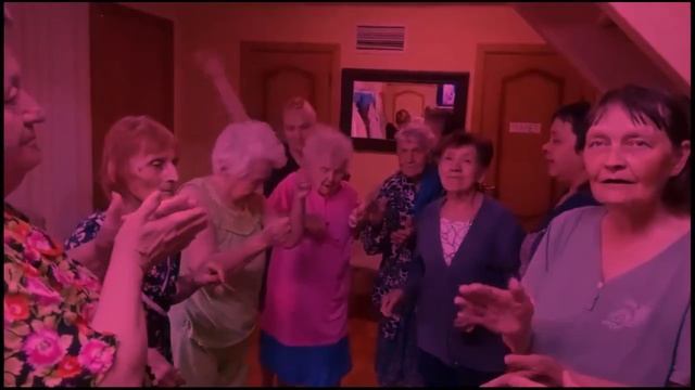 и снова танцы