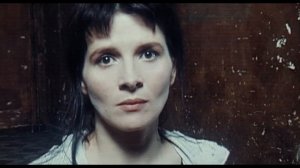 Код: Неизвестен / Code inconnu: Récit incomplet de divers voyages
ТРЕЙЛЕР
Премьера в РФ - 20 ноября