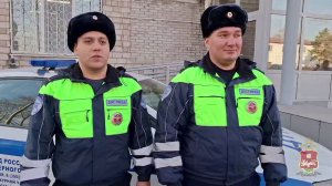 В Хакасии инспекторы ДПС спасли жильцов домовладения, на территории которого загорелась баня