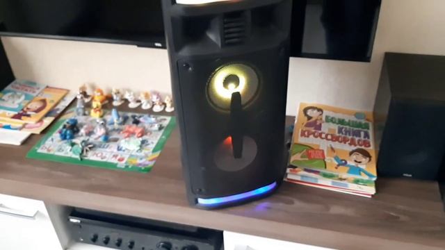 JBL против китайской колонки смотреть онлайн