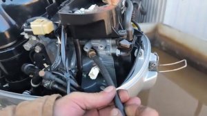 Замер компрессии лодочного мотора Honda BF15D 2012 год.