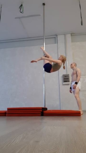 Александр научил меня делать "Рашн лейбек" (из серии "ПОТОМУ ЧТО МОГУ!..")