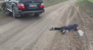 ТЦК на окраине гнались за мужиком и сбили его вместе с ребенком насмерть…