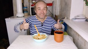 ужин с Рыжулей. инвалидность. рассуждаю о Долиной. мукбанг. обжор. еда на камеру. диета. шизофрения.