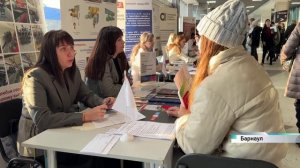 Более 5500 вакансий представили на ярмарке труда в Алтайском крае