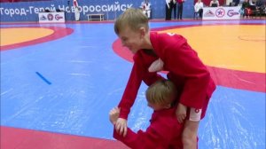 Самый российский вид спорта!