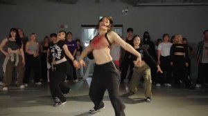 unholy dance  1milion mirror DANA choreography