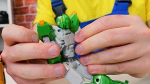 ⚡ Звездный отряд в опасности! Роботы не успевают трансформироваться!