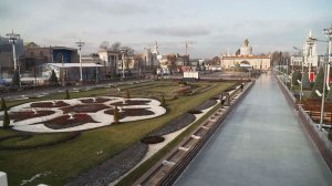 На ВДНХ завершается монтаж одного из самых больших катков в Европе