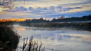 Лёгкая прогулка по осенней реке Лава. Байдарки, пакрафты и сапы, Калининградская область.
