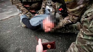 Попытку отравления офицера Минобороны пивом с боевым ядом пресекли в ДНР: кадры