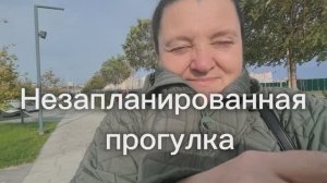 В Анапе продается много квартир. Прогулка по красивым местам. Сильный ветер.