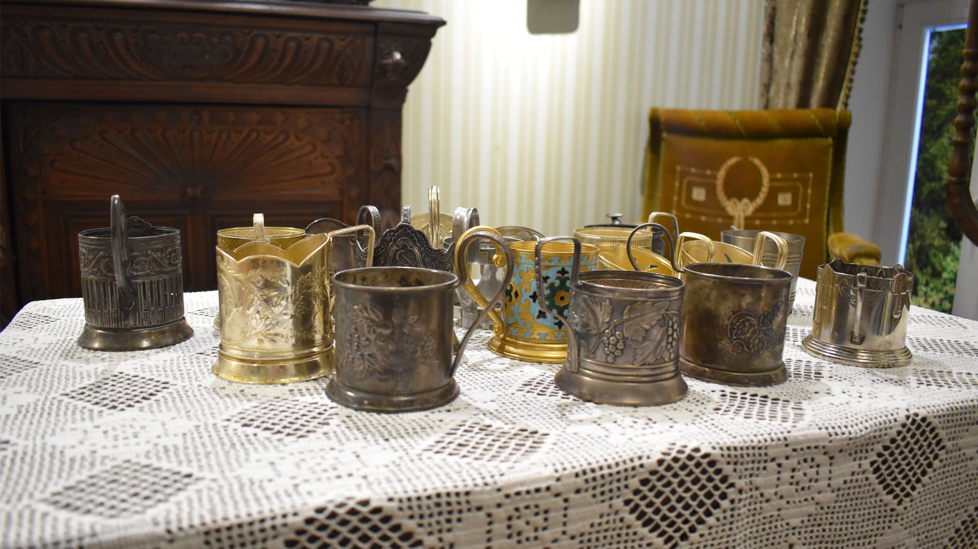 Подстаканник: история страны в обычном предмете