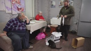 Каждому пенсионеру по чистой воде Наконец-то семья пожилых родителей будут пить чистую воду