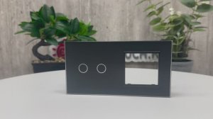 Панель для сенсорного выключателя и розетки Livolo, цвет черный матовый, BB-C7-C2/SR-12 MT