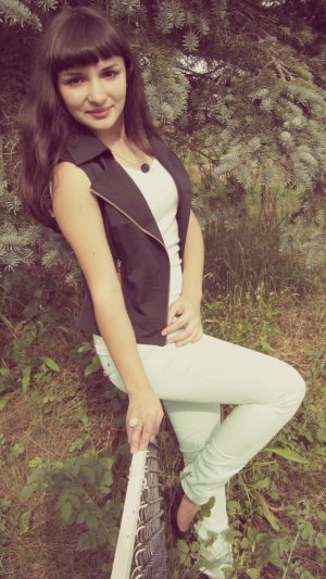 Анна сарыева