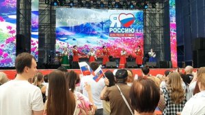 Ансамбль Родня - Роспрегайте хлопцы коней