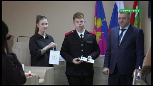 ОЛЕГ ЛЯХОВ и.о.ГЛАВЫ ТБИЛИССКОГО РАЙОНА ВСТРЕТИЛСЯ С ЛИДЕРАМИ ШКОЛ