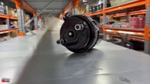 Энергоаккумулятор задний левый 24/24 для дисковых тормозов