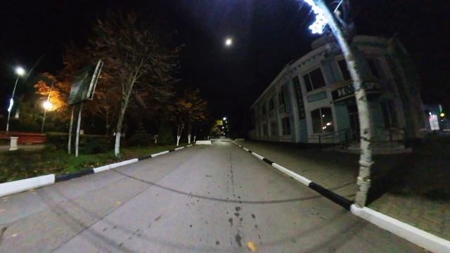 Изумруд ночью, Сальск, перекрёсток Ленина и Ворошилова