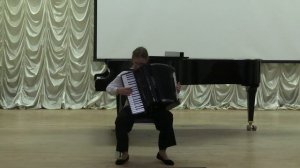 И. С. Бах Инвенция B dur, В. Харламов "На поезде" В. Дмитриев "Молодежный вальс"